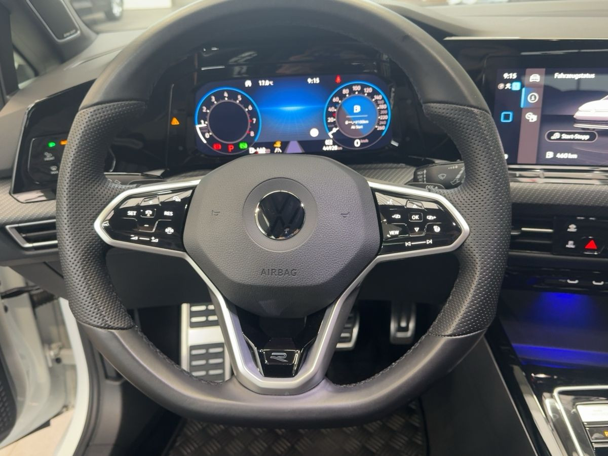 Golf VIII Variant 2.0 TSI DSG 4M R-Line ACC LED-Matrix Navi Kamera Harmon Kardon Climatronic