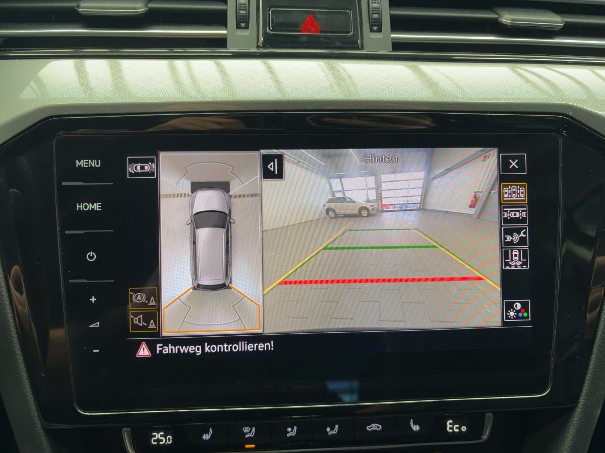 Passat Variant GTE 1.4 TSI DSG R-Line Standh. DCC ACC LED-Matrix Keyless Kamera Side-Ass,