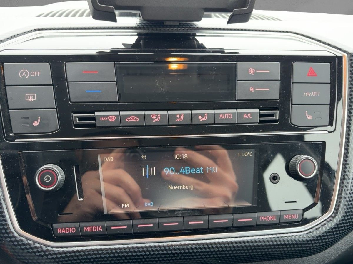 up! 1.0 move up! Bluet. Sitzh. DAB+ Climatronic elektr. Spiegel + FH