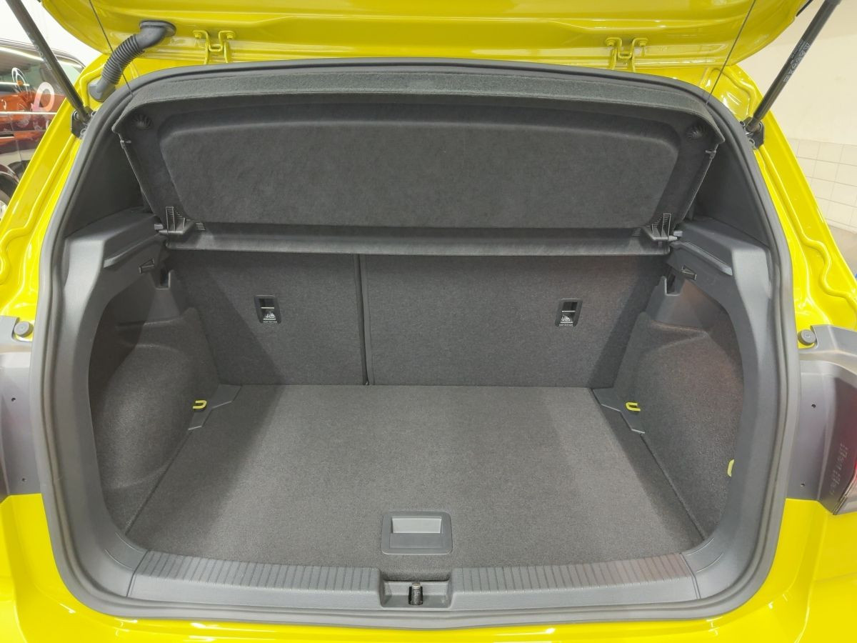 T-Cross 1.0 TSI DSG R-Line ab 3,99% AHK ACC Navi LED-Matrix Kamera