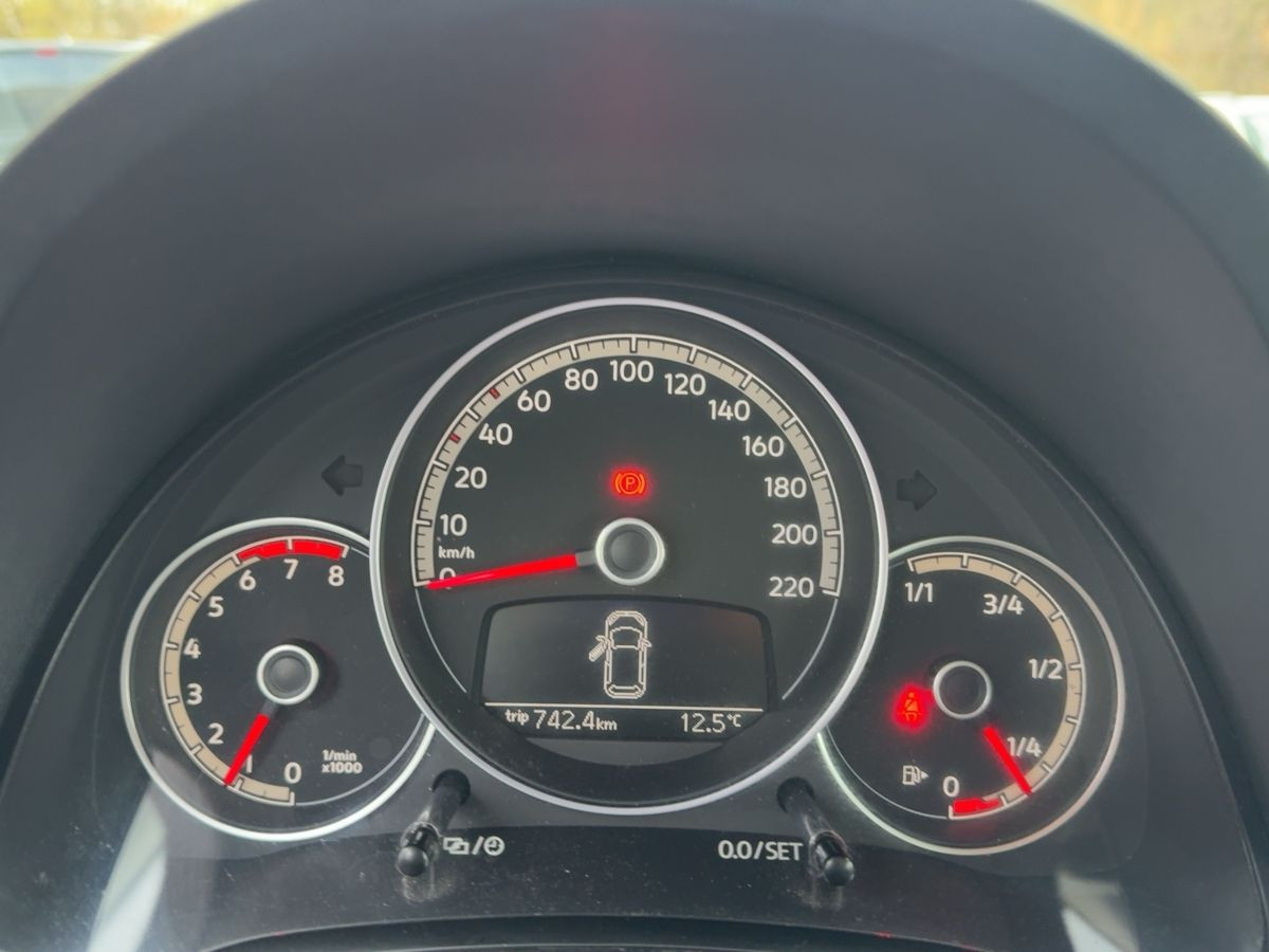 up! 1.0 move up! ab 3,99 % Klima Bluet. Sitzh. elektr. Spiegel + FH