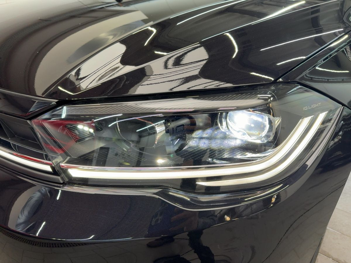 Polo 1.0 TSI R-Line ACC LED-Matrix Climatronic Bluet. Lane Ass. Start/Stopp