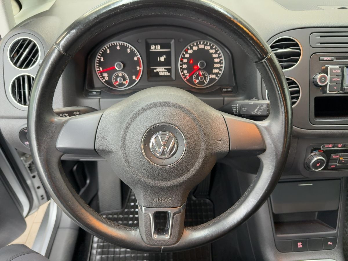 Golf Plus 1.4 Comfortline Climatronic Parkp. Sitzh. Radio/CD Nebel