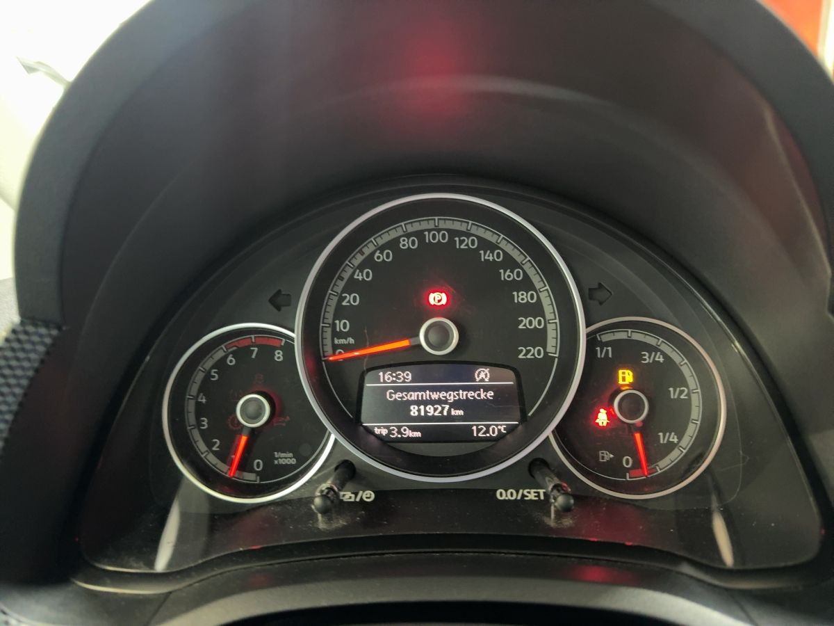 up! 1.0 move up! Tempo Einparkh. Bluet. Klima Nebel ZV elektr. FH