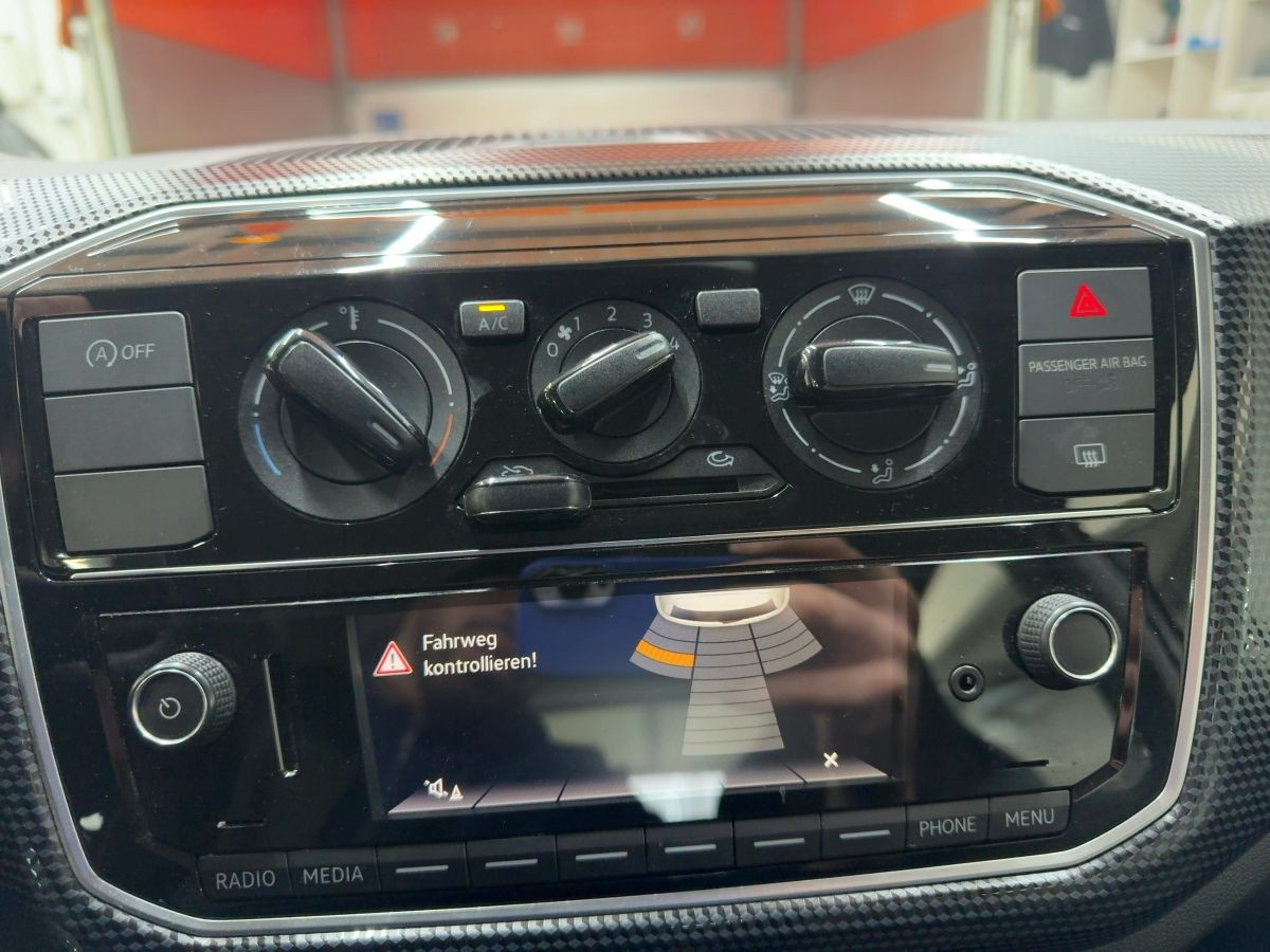 up! 1.0 move up! Tempo Einparkh. Bluet. Klima Nebel ZV elektr. FH