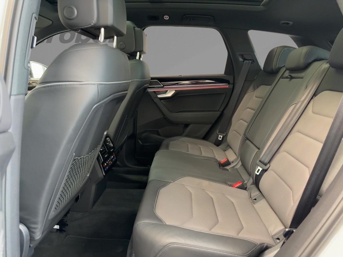 Touareg 3.0 V6 TDI DSG 4M R-Line 