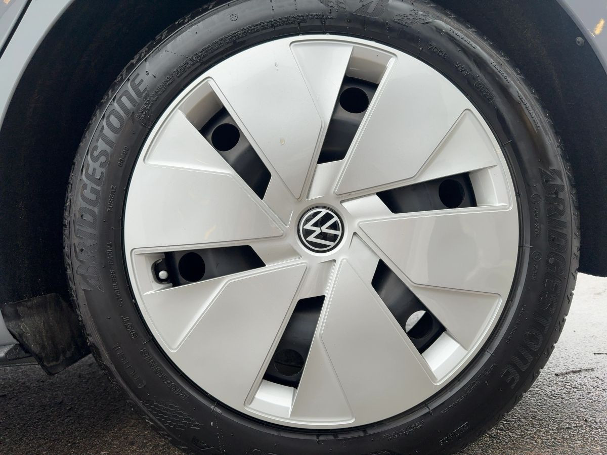 ID.3 Pro Performance 62 kWh ab 1,99% Navi LED Einparkh. Keyless Bluet. Sitzh.