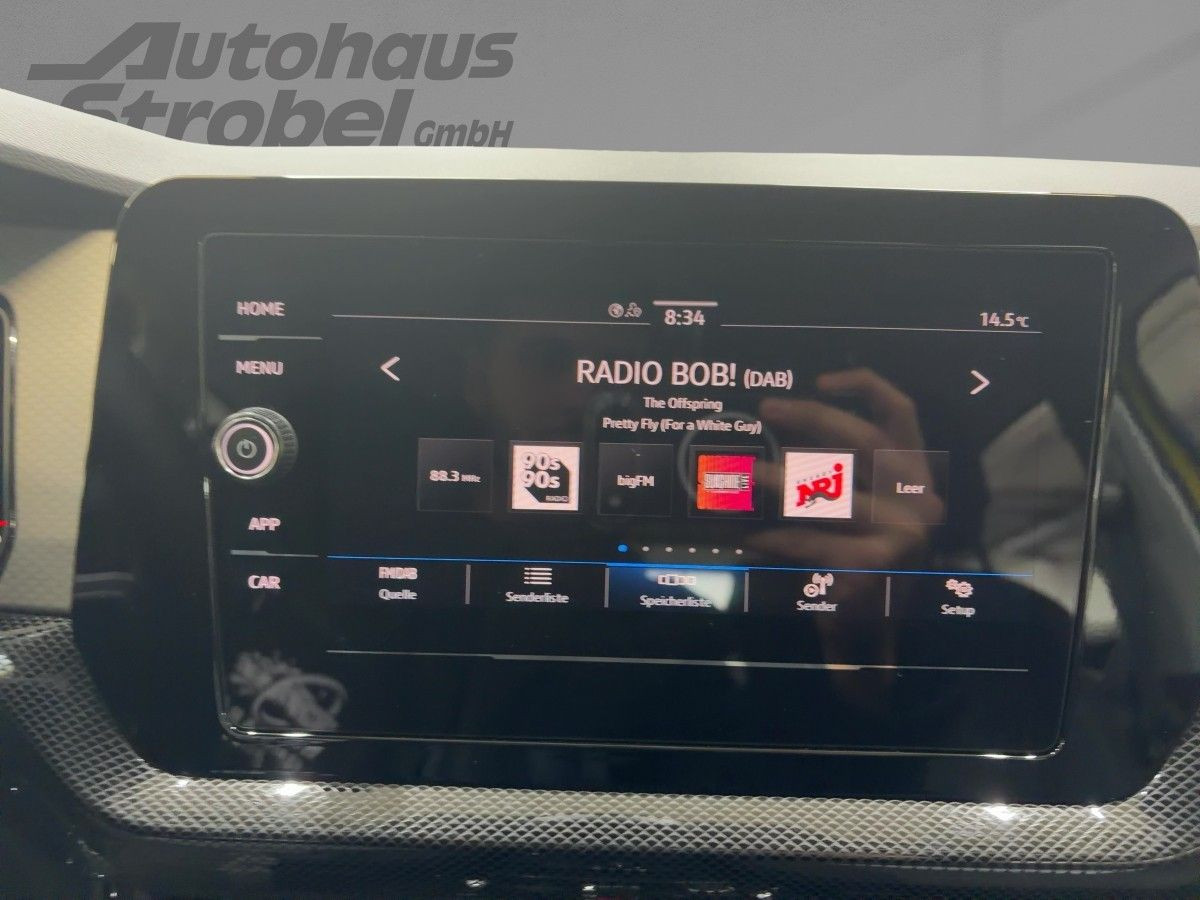 T-Cross 1.0 TSI DSG Life ab 3,99 % LED Klima Einparkh. Bluet. Front Ass. Lane Ass.