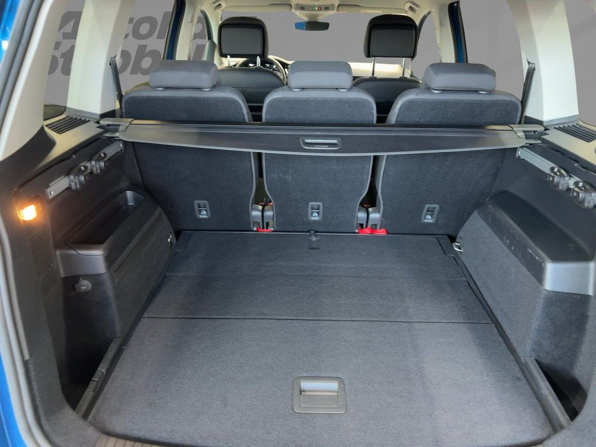 Touran 2.0 TDI DSG Highline ab 3,99% AHK ACC Navi LED Climatronic Bluet. Sitzh.