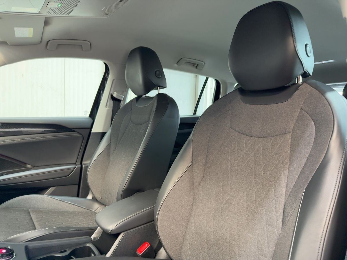 Tayron 2.0 TDI DSG 4M Life ab 3,99% 7-Sitze ACC DCC AHK Navi Area View LED-Matrix