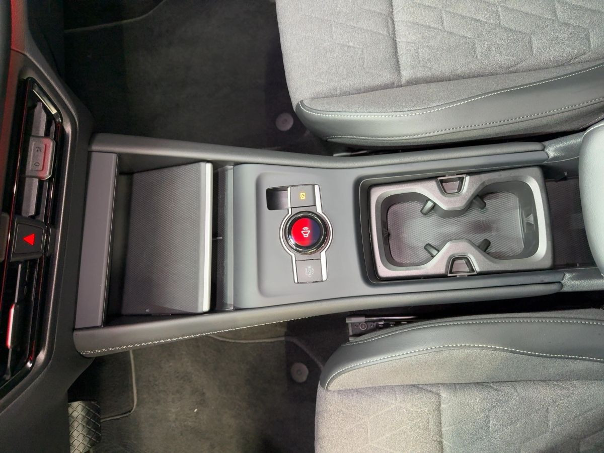 Tayron 2.0 TDI DSG 4M Life ab 3,99% 7-Sitzer AHK ACC DCC Navi HD-Matrix Kamera