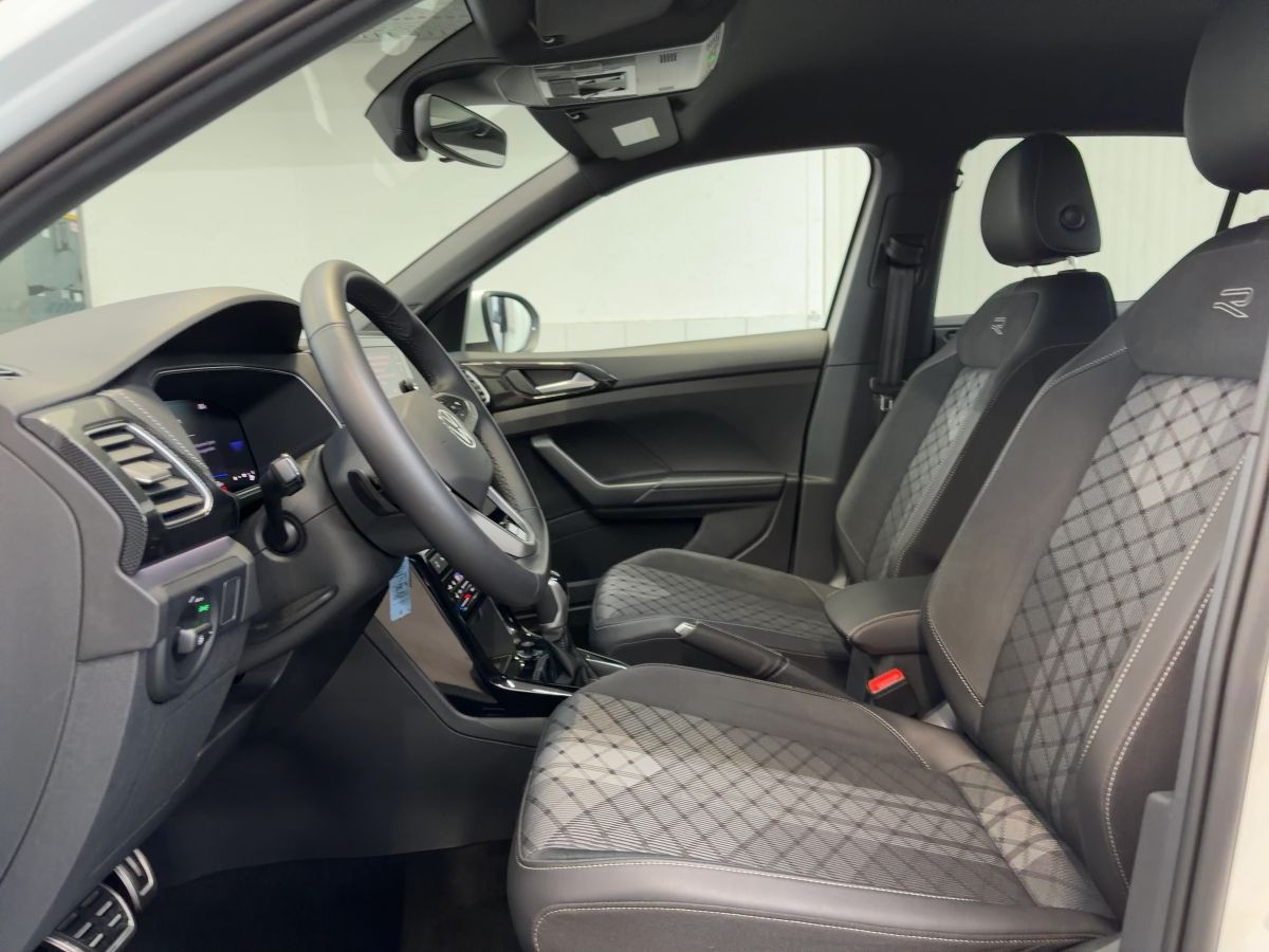 T-Cross 1.5 TSI DSG R-Line 3,99 % ACC Kamera LED-Matrix Bluet. Sitzh.