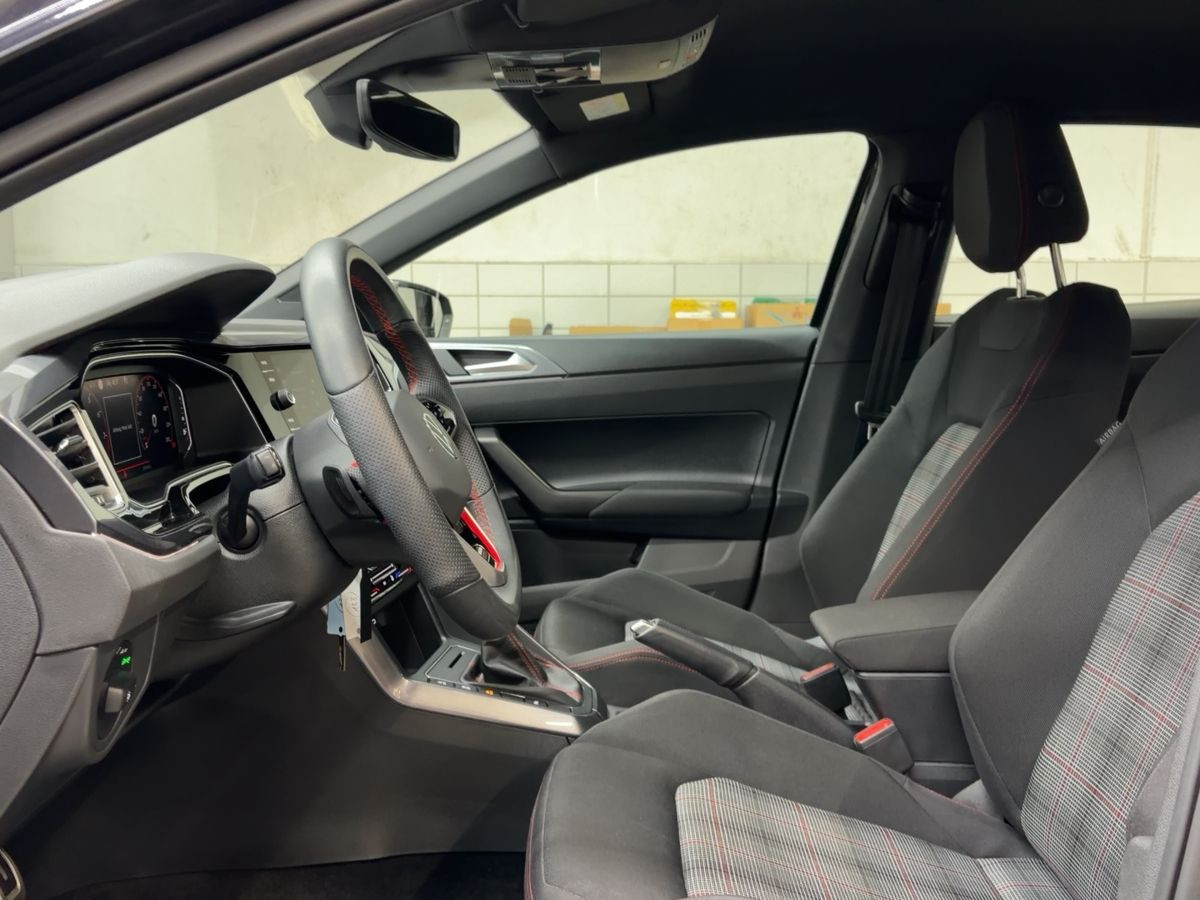 Polo GTI 2.0 TSI DSG ab 3,99% ACC Navi LED-Matrix Bluet. Climatronic Sitzh.