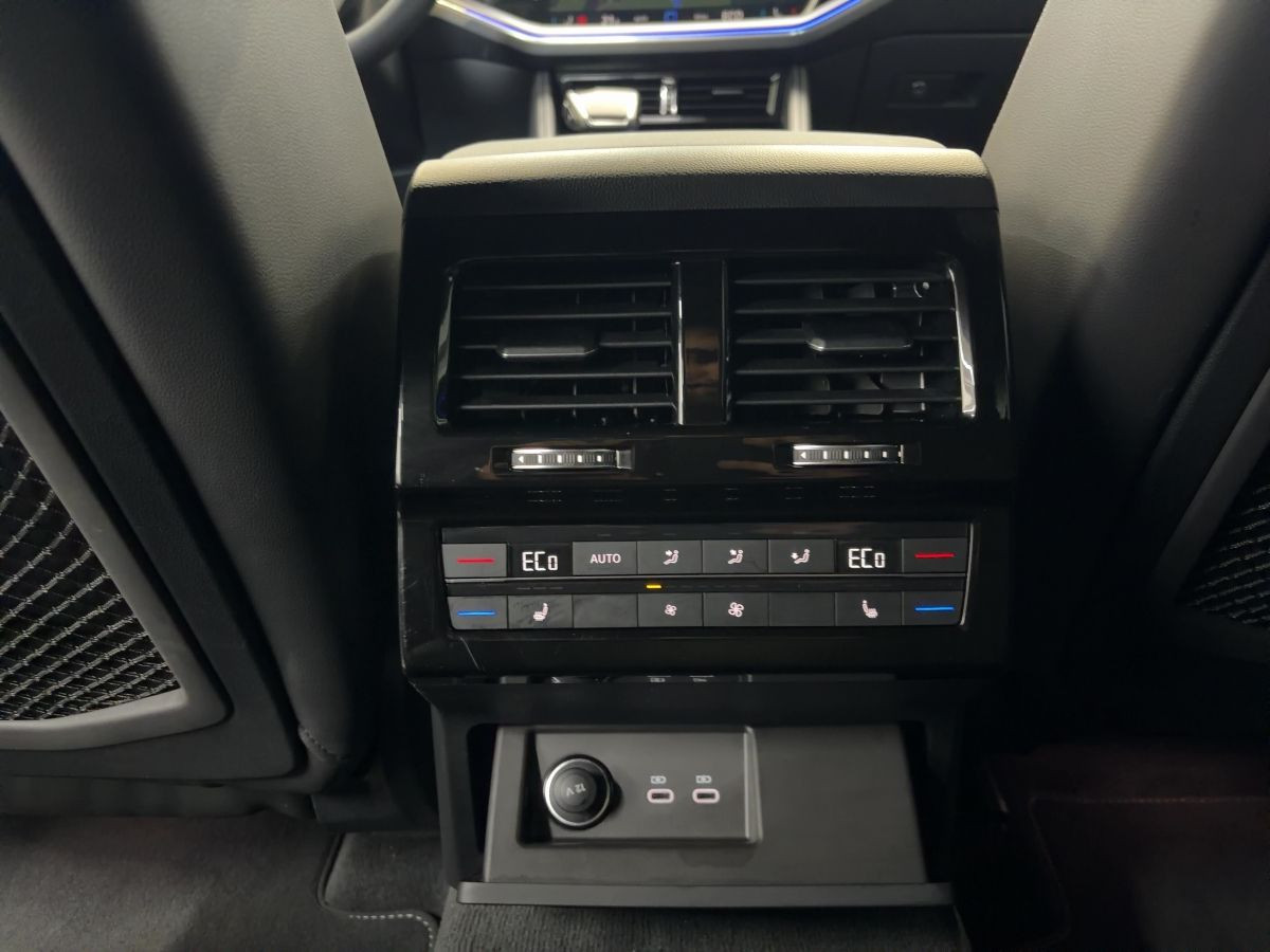 Touareg 3.0 V6 TDI DSG 4M R-Line ab 2,49 % AHK ACC Luft Navi Kamera Head-Up