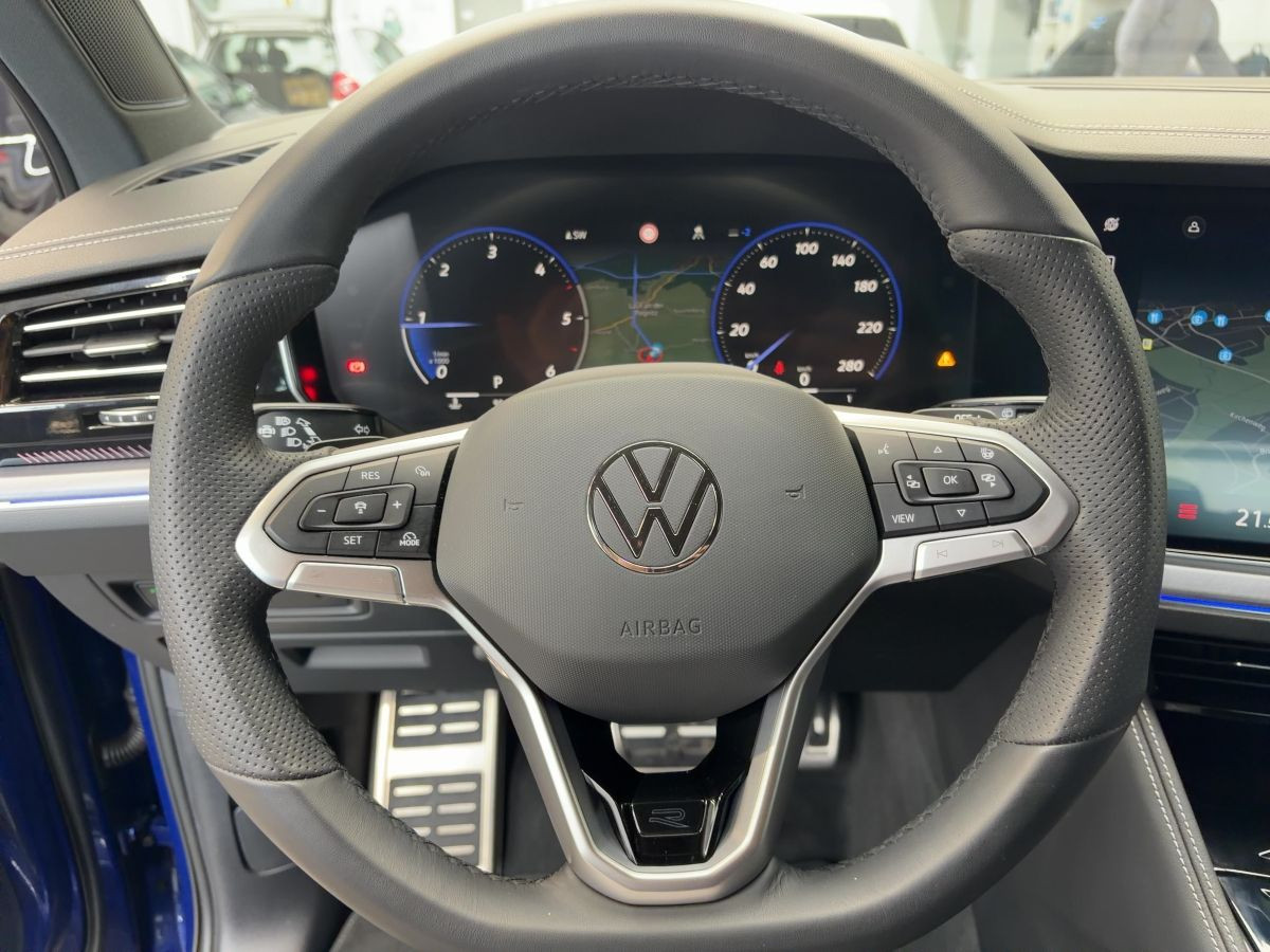 Touareg 3.0 V6 TDI DSG 4M R-Line ab 2,49 % AHK ACC Luft Navi Kamera Head-Up