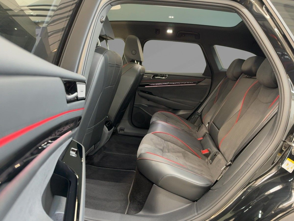 ID.7 Tourer GTX 4M ab 1,49% 91 kWh AHK ACC Wärmep. Navi Pano Kamera Head-up