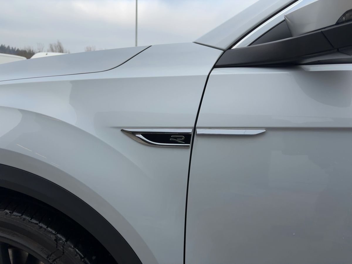 T-Roc R 2.0 TSI DSG 4M ACC LED Navi Kamera Bluet. Sitzhzg DAB+