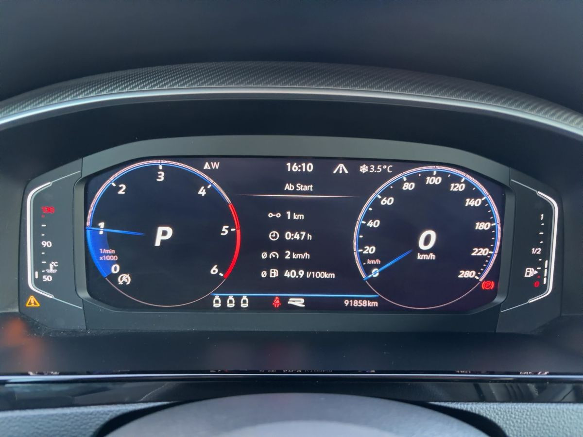 Arteon 2.0 TDI DSG R-Line ACC DCC Navi Standh. Pano LED Head-Up Sitzh. Kamera