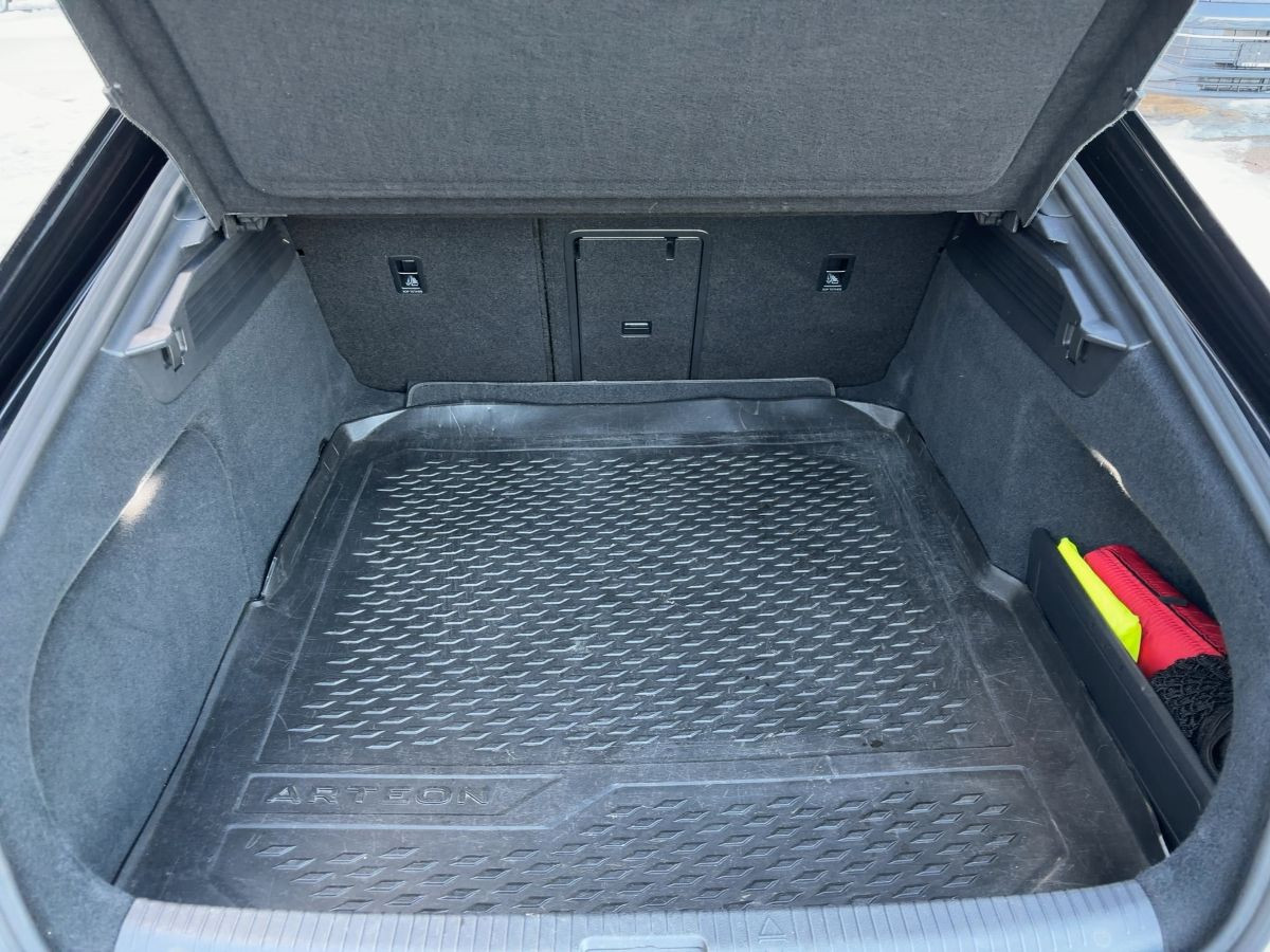 Arteon 2.0 TDI DSG R-Line ACC DCC Navi Standh. Pano LED Head-Up Sitzh. Kamera