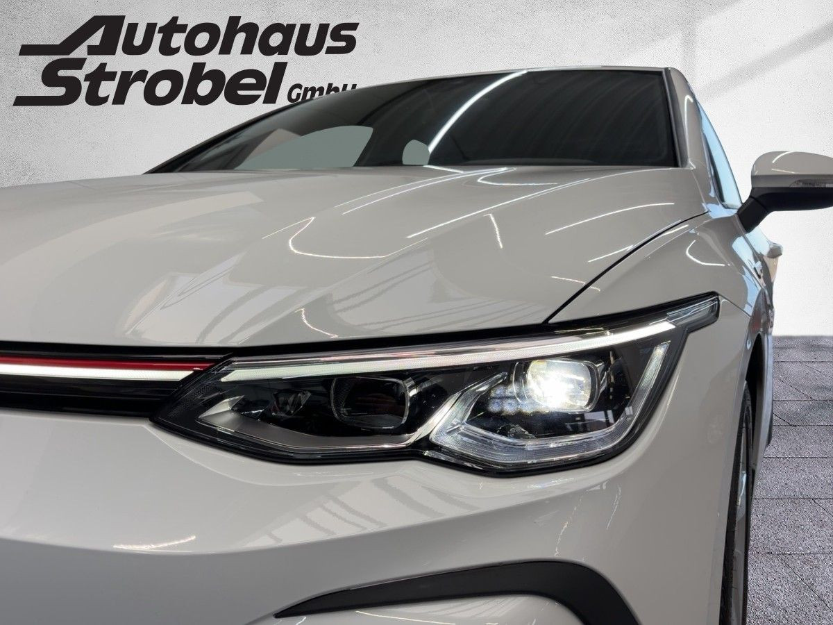 Golf VIII GTI 2.0 TSI DSG ACC LED Plus Climatronic Bluet. DAB+ Lane-Ass. Front-Ass.