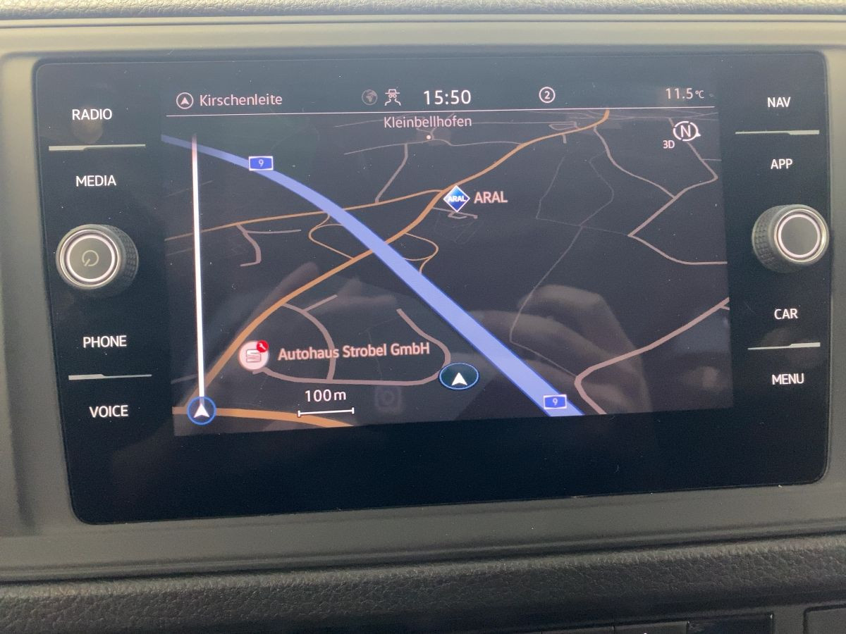 Crafter Kombi 2.0 TDI 4M LR 9-Sitze LED Navi Kamera Bluet. Sitzh. Klima