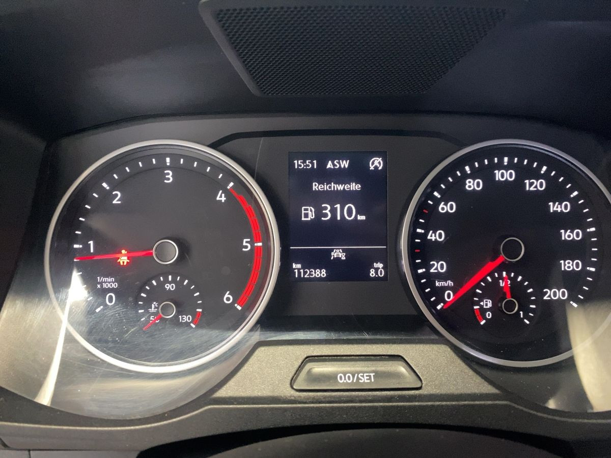 Crafter Kombi 2.0 TDI 4M LR 9-Sitze LED Navi Kamera Bluet. Sitzh. Klima