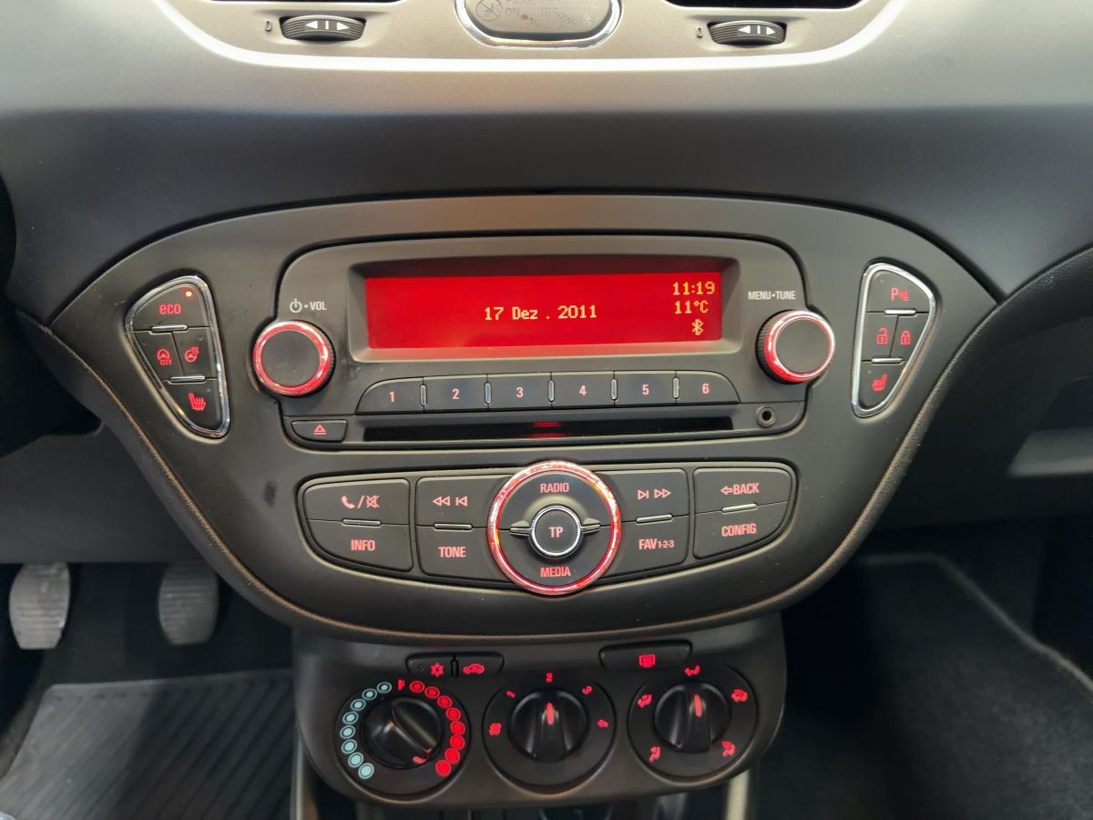 Corsa 1.4 Edition ecoFlex Parkp. Tempo Klima Bluet. Sitzh. Nebel