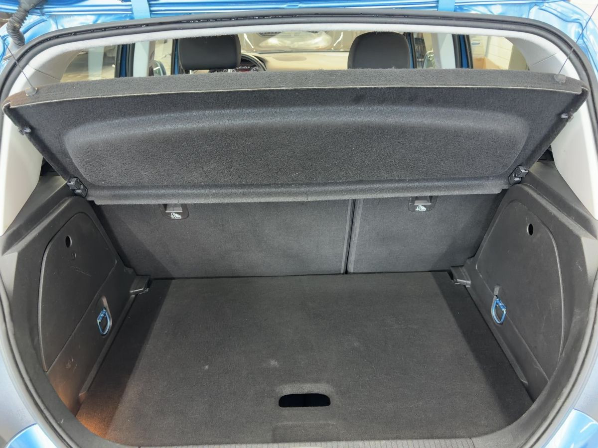 Corsa 1.4 Edition ecoFlex Parkp. Tempo Klima Bluet. Sitzh. Nebel