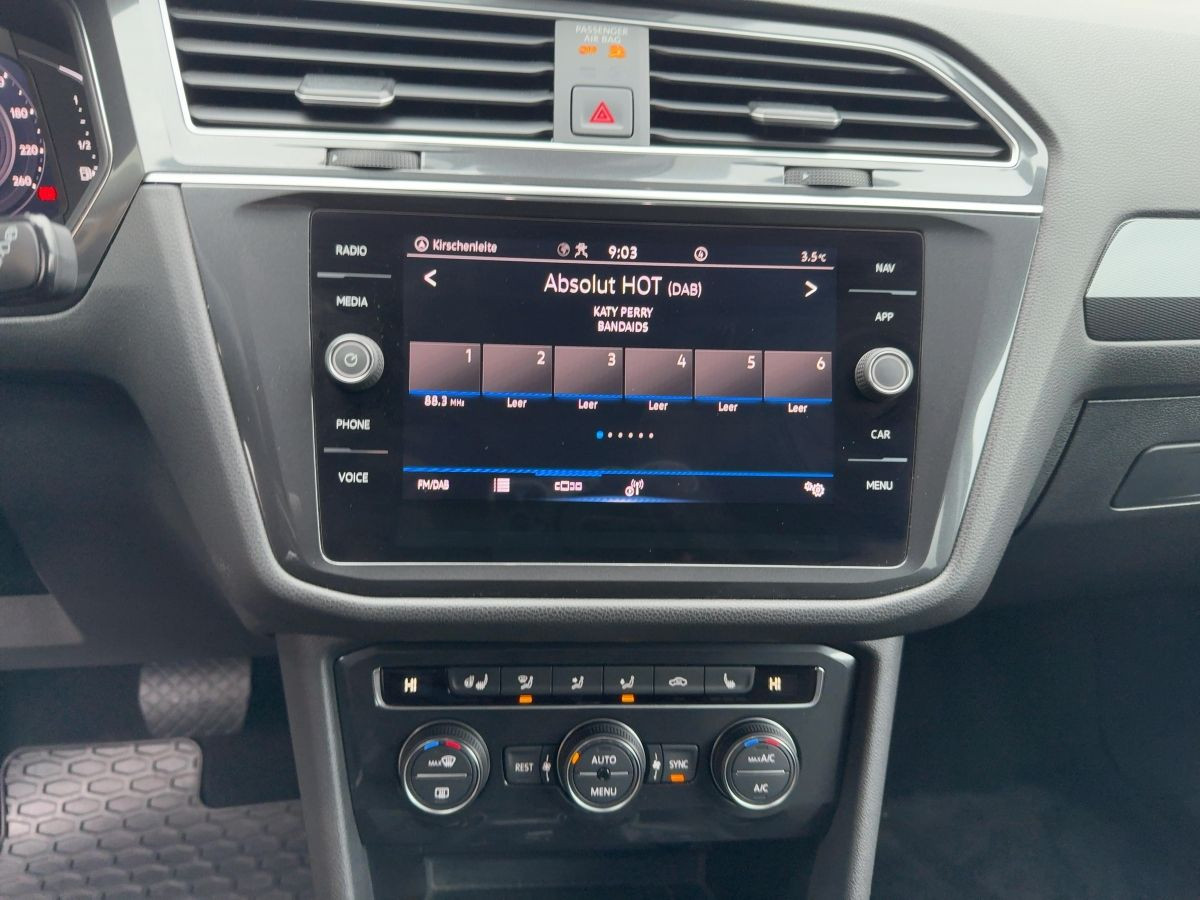 Tiguan Allspace 1.5 TSI DSG Highline R-Line ACC Navi Climatronic Kamera Sitzh. Bluet. DAB+