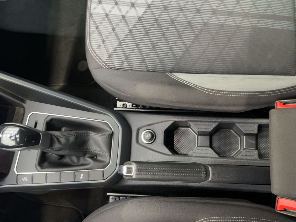 Taigo 1.5 TSI DSG R-Line ACC LED-Matrix Kamera Climatronic Sitzh. Lane-Ass.