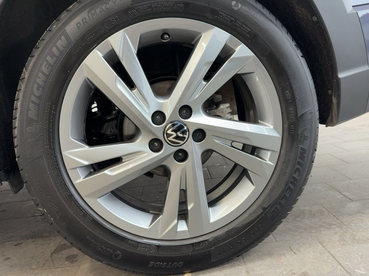 Taigo 1.5 TSI DSG R-Line ACC LED-Matrix Kamera Climatronic Sitzh. Lane-Ass.