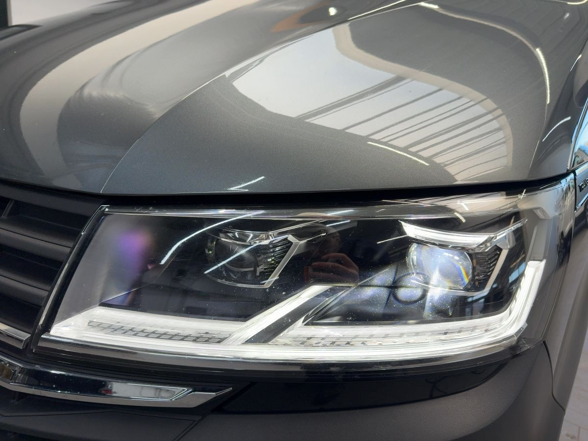 T6.1 Kombi 2.0 TDI 4M 9-Sitze ACC Navi LED Parkp. Bluet. Sitzh.