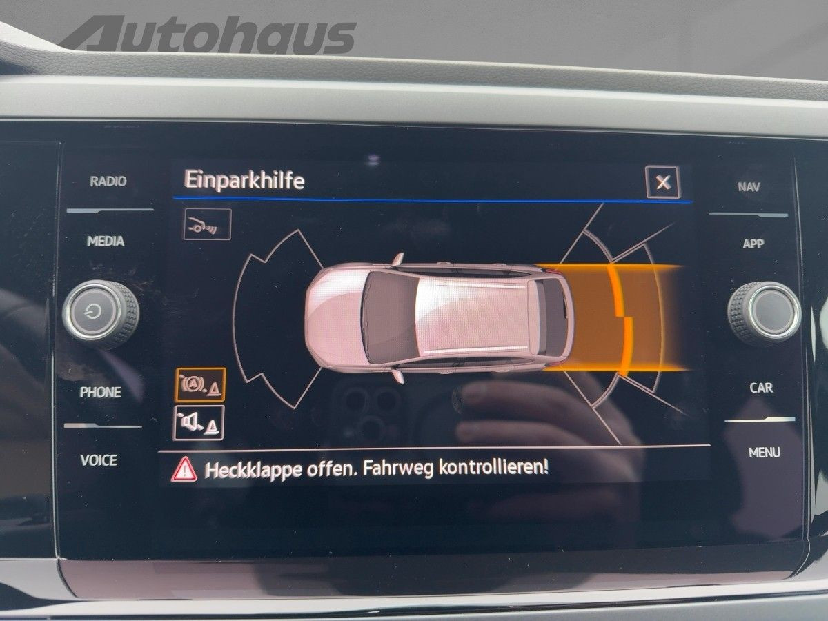 Taigo 1.5 TSI DSG R-Line ACC Navi Kamera Keyless Climatronic Bluet. Sitzh.