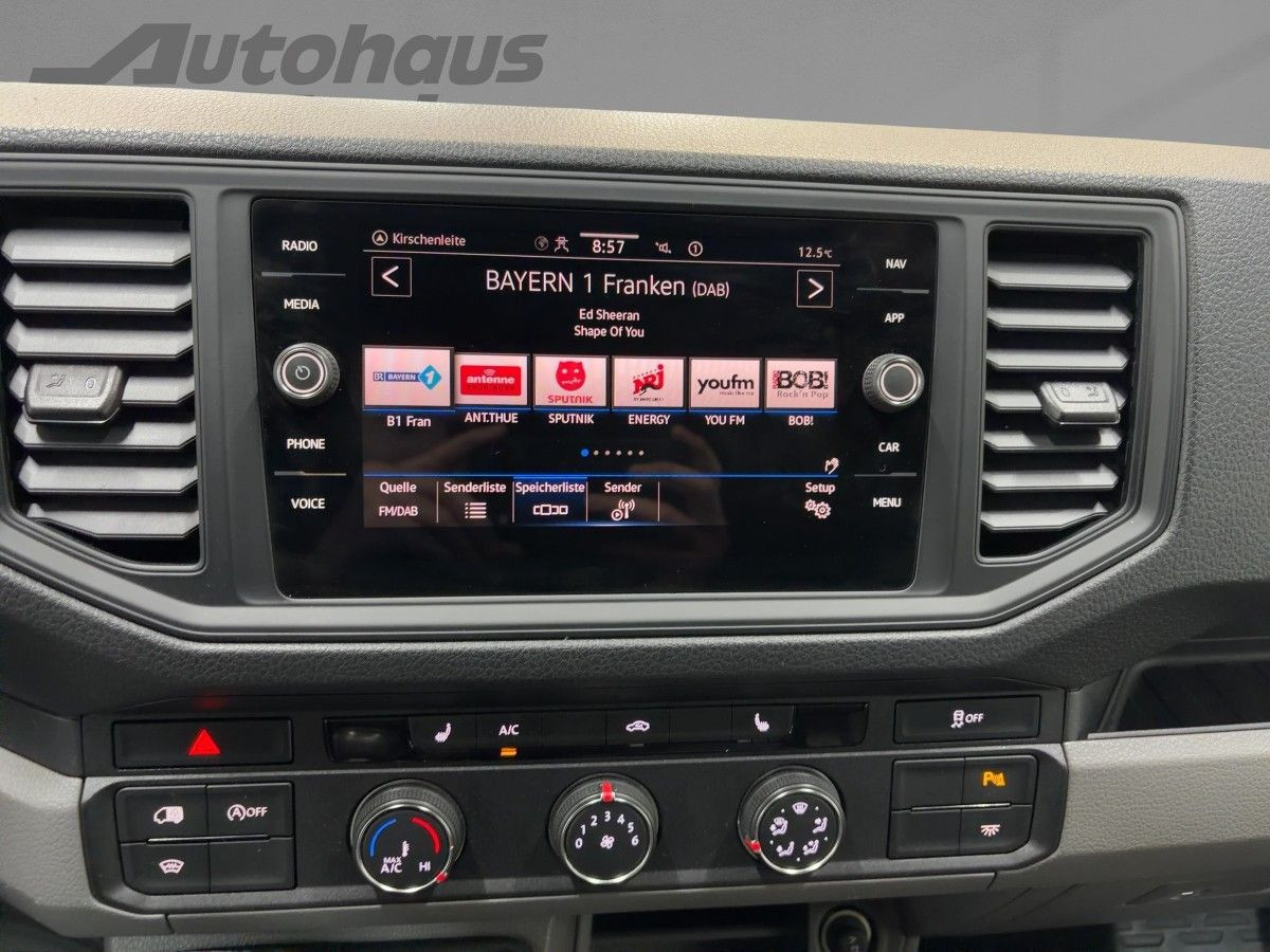 Crafter Kasten 35 2.0 LR HD TDI ACC LED Navi Kamera Sitzh. Bluet. DAB+