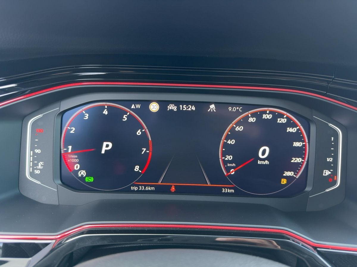 Polo GTI 2.0 TSI DSG Edition 25 ab 3,99% ACC Navi LED-Matrix Pano Sport Select