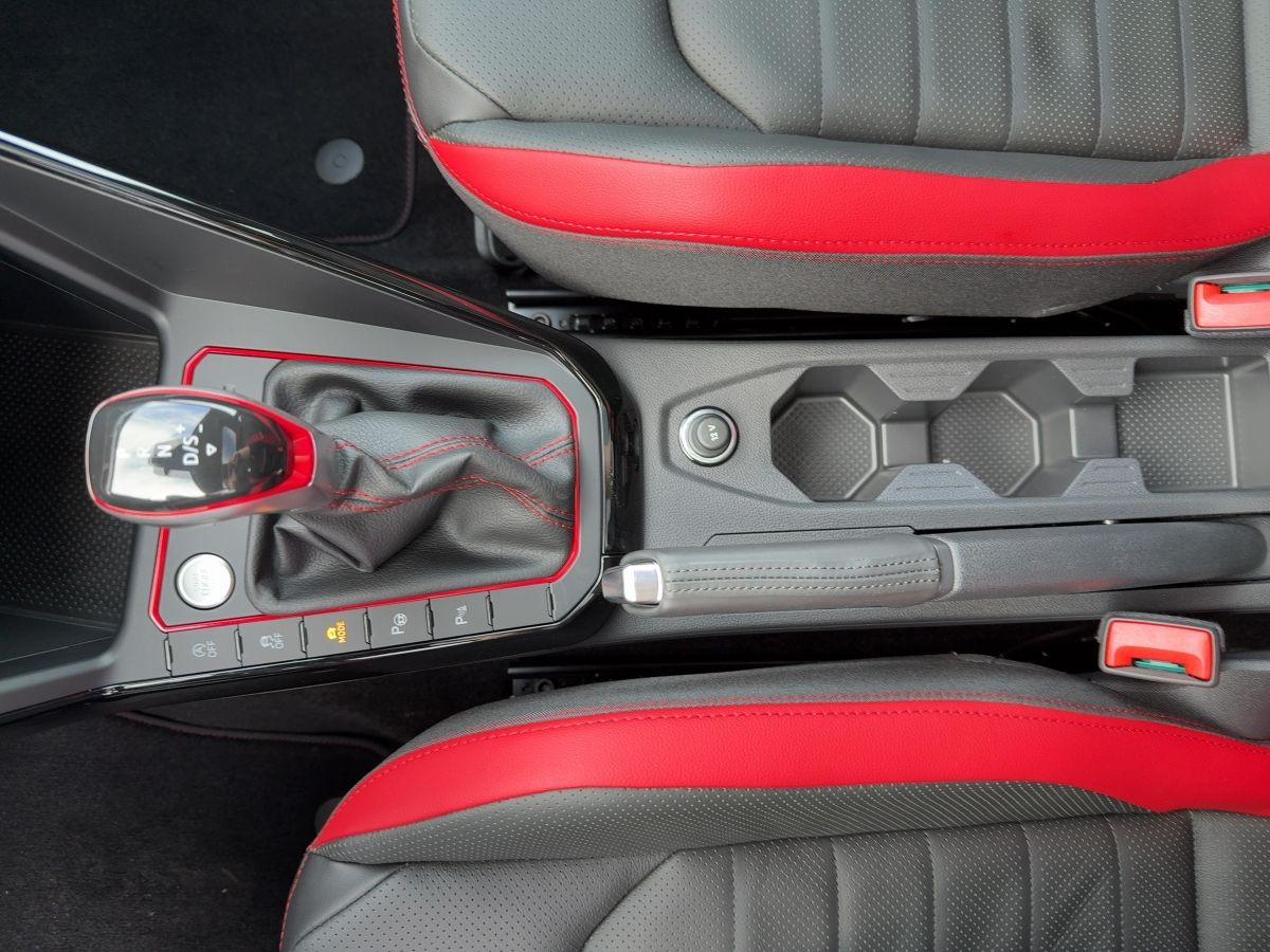 Polo GTI 2.0 TSI DSG Edition 25 ab 3,99% ACC Navi LED-Matrix Pano Sport Select