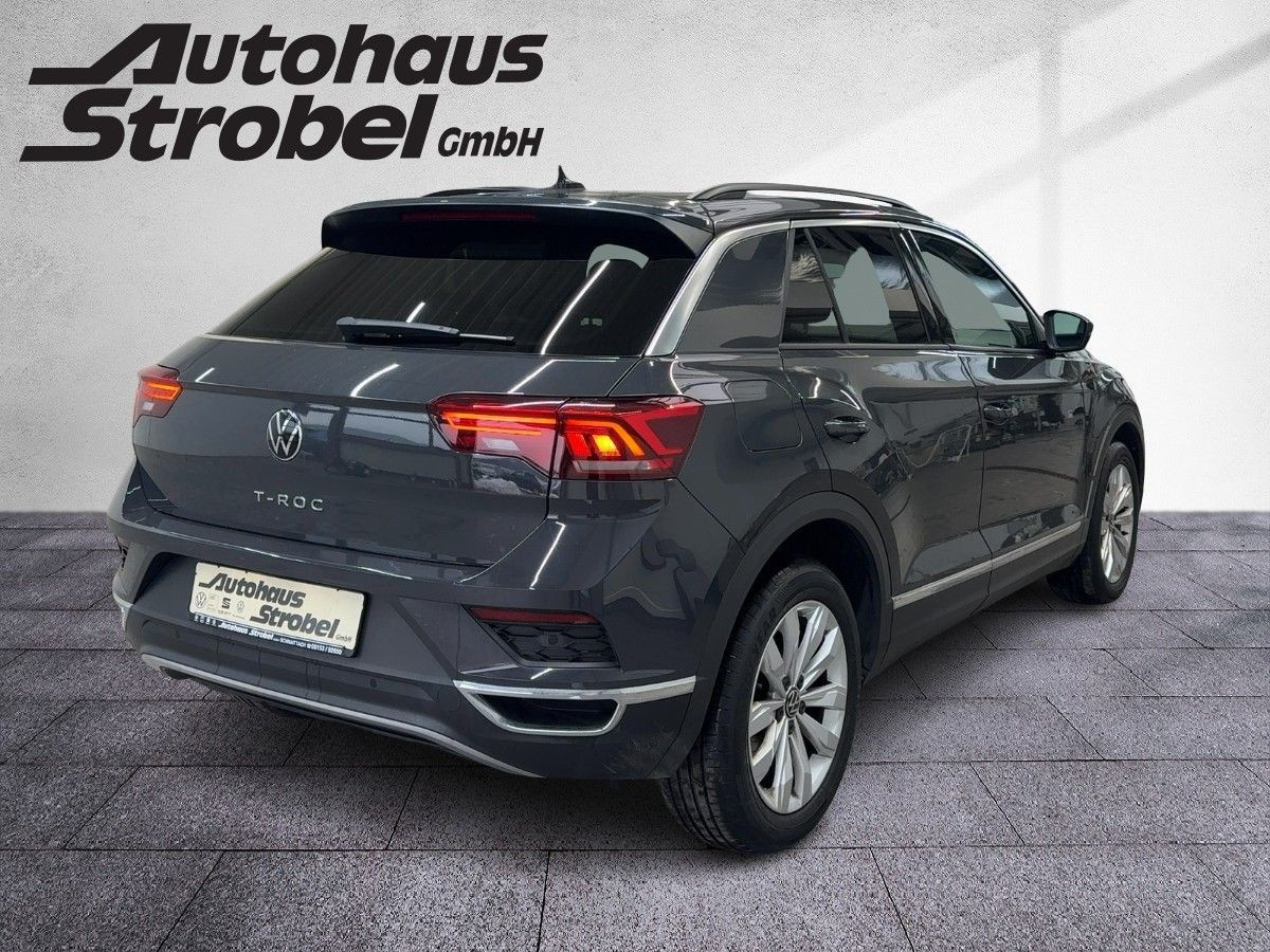 T-Roc 1.5 TSI DSG Sport ACC Navi Pano. Sitzh. Climatronic Bluet DAB+ Lane-Ass.